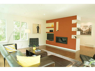 Illustration for article titled Been looking at houses again.